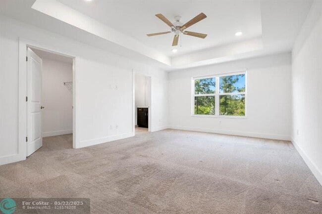 Building Photo - 210 Preserve Trl S