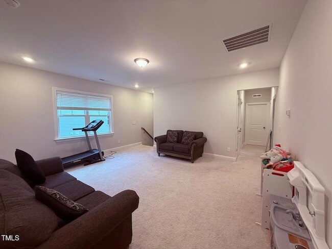 Building Photo - 4120 Snowy Range Cir