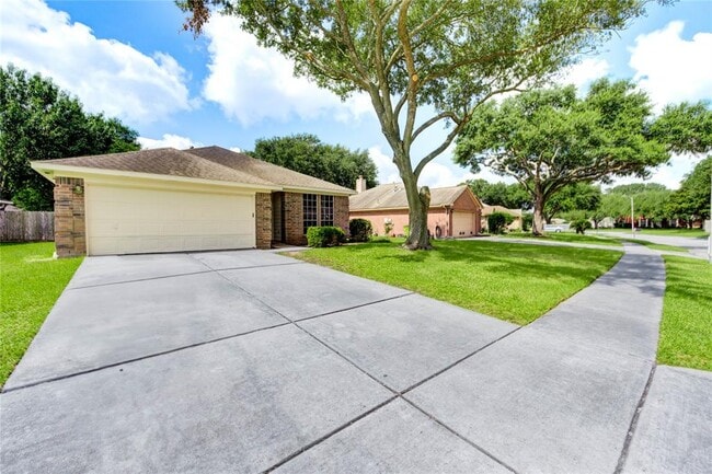 Building Photo - 4814 Cotter Ln