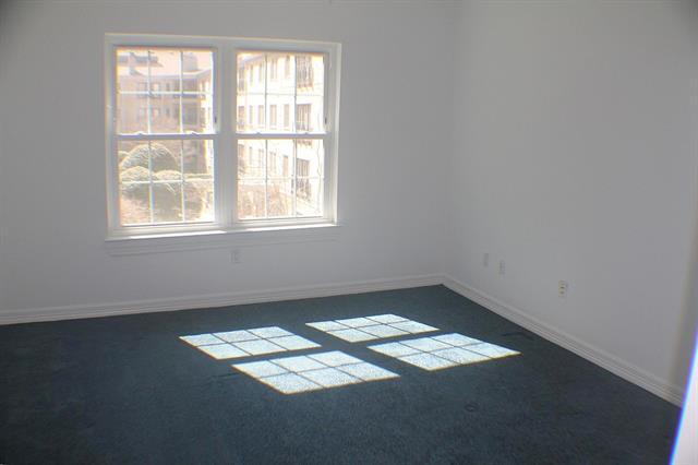 Building Photo - 3400 Welborn St