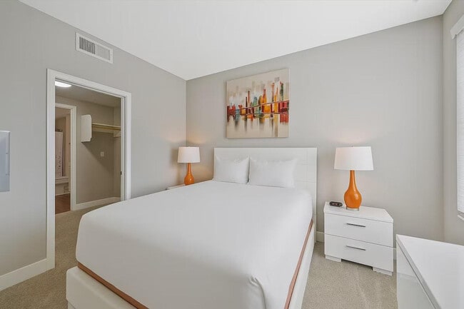 Building Photo - 2230 Qualcomm Way