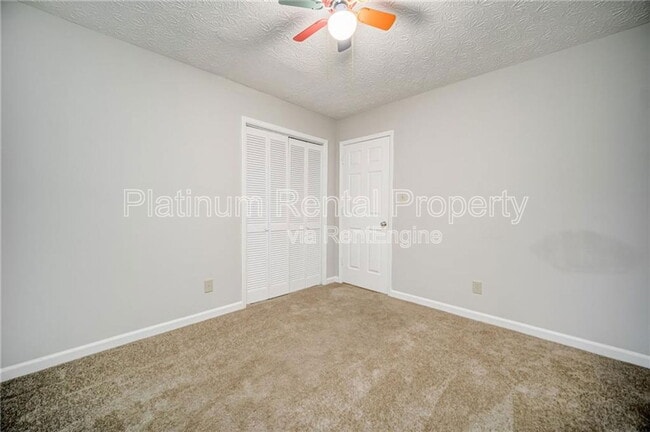 Building Photo - 5113 Hill Farm Dr NE