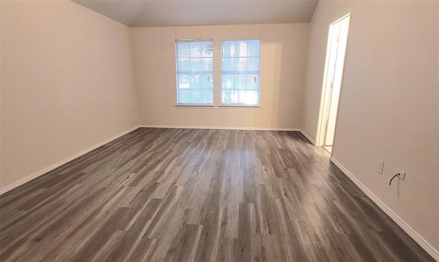 Building Photo - 8470 Goldfinch Way