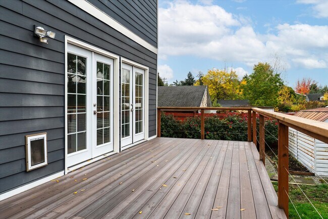 Building Photo - 8633 Wabash Ave S