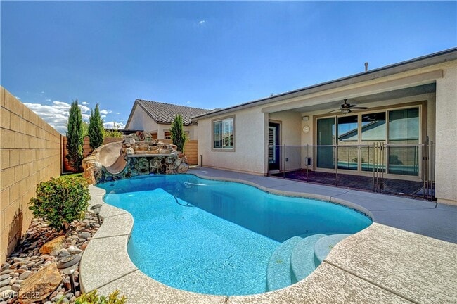 Building Photo - 5424 Kamilla Raen St