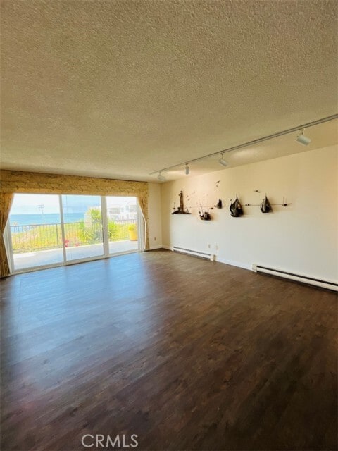 Building Photo - 235 Avenida Lobeiro
