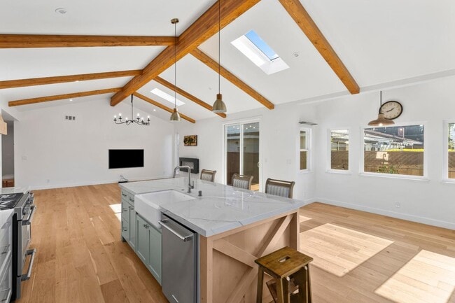 Building Photo - 5825 Laguna Seca Way