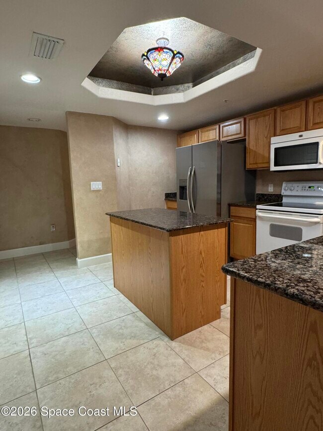 Building Photo - 817 Mystic Dr