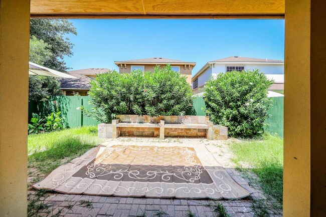 Building Photo - 9813 Sandhill Dr