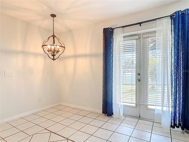 Building Photo - 111 Colomba Rd