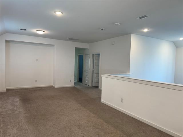 Building Photo - 2409 Doncaster Dr