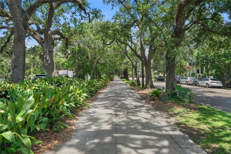 Building Photo - 1544 Camp St