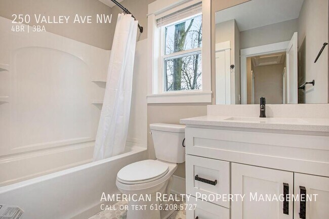 Building Photo - 250 Valley Ave NW