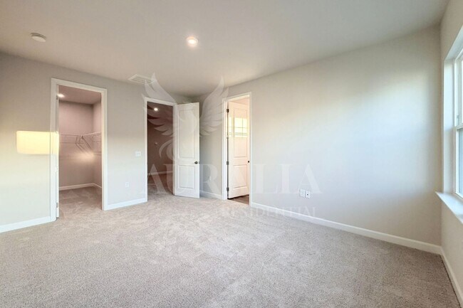 Building Photo - 609 Callan Vw Ave