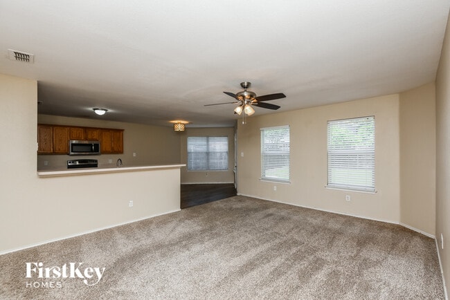 Building Photo - 9632 Linton Dr