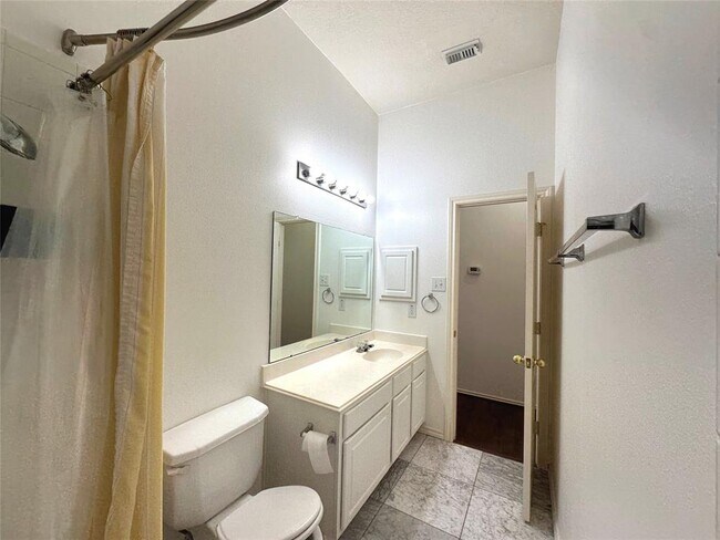 Building Photo - 24018 Indian Hills Way