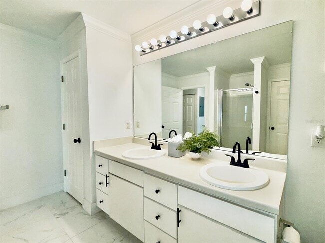 Building Photo - 18111 Bridle Bit Ln