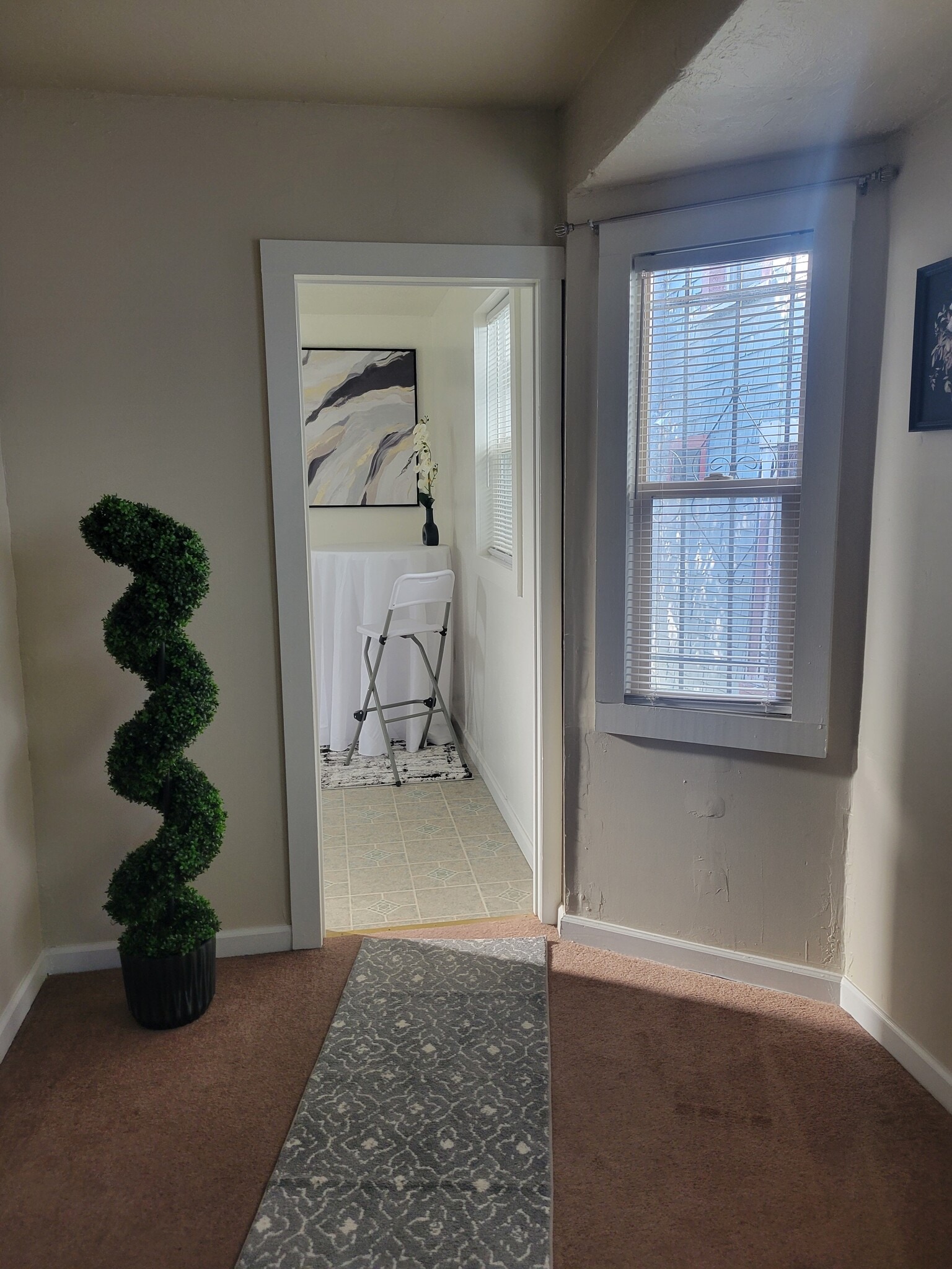 Building Photo - 979 37th St