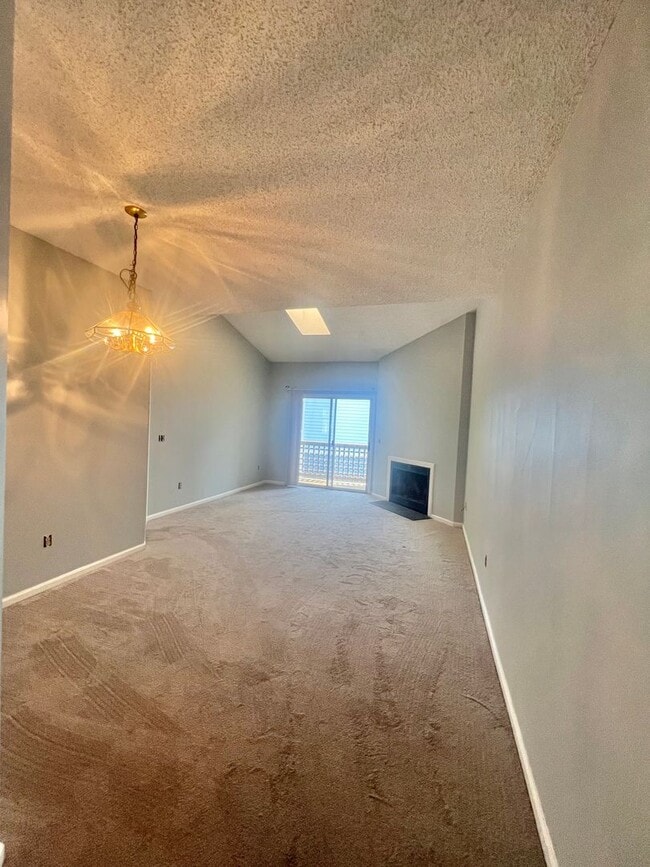 Building Photo - 1BR Central College Rd across from UNCW. C...