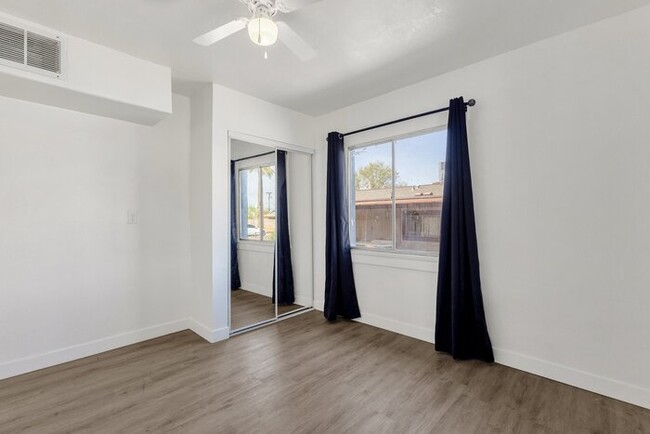Building Photo - Brand new 3 bedroom renovation next to His...
