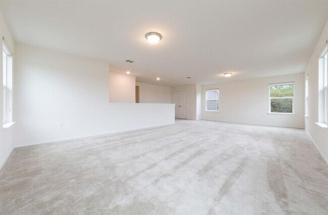 Building Photo - 803 Sandhill Branch Dr