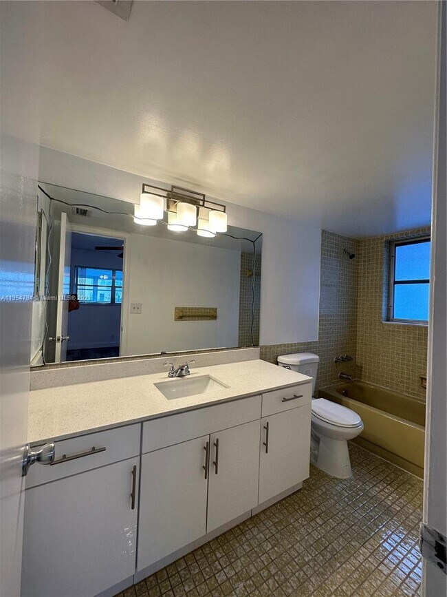 Building Photo - 2291 NW 48th Terrace
