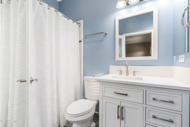 Building Photo - 504 Rustic Hills Dr