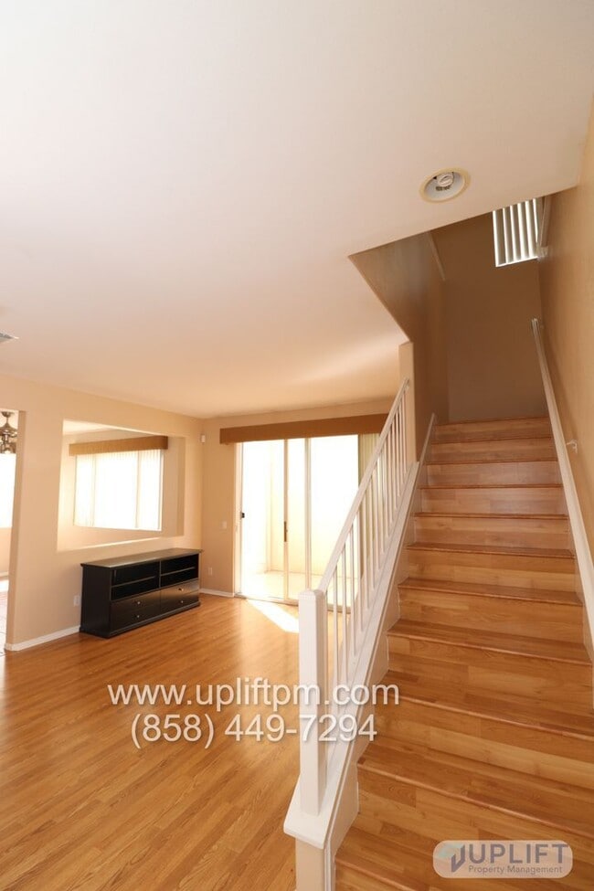 Building Photo - 9459 Compass Point Dr S