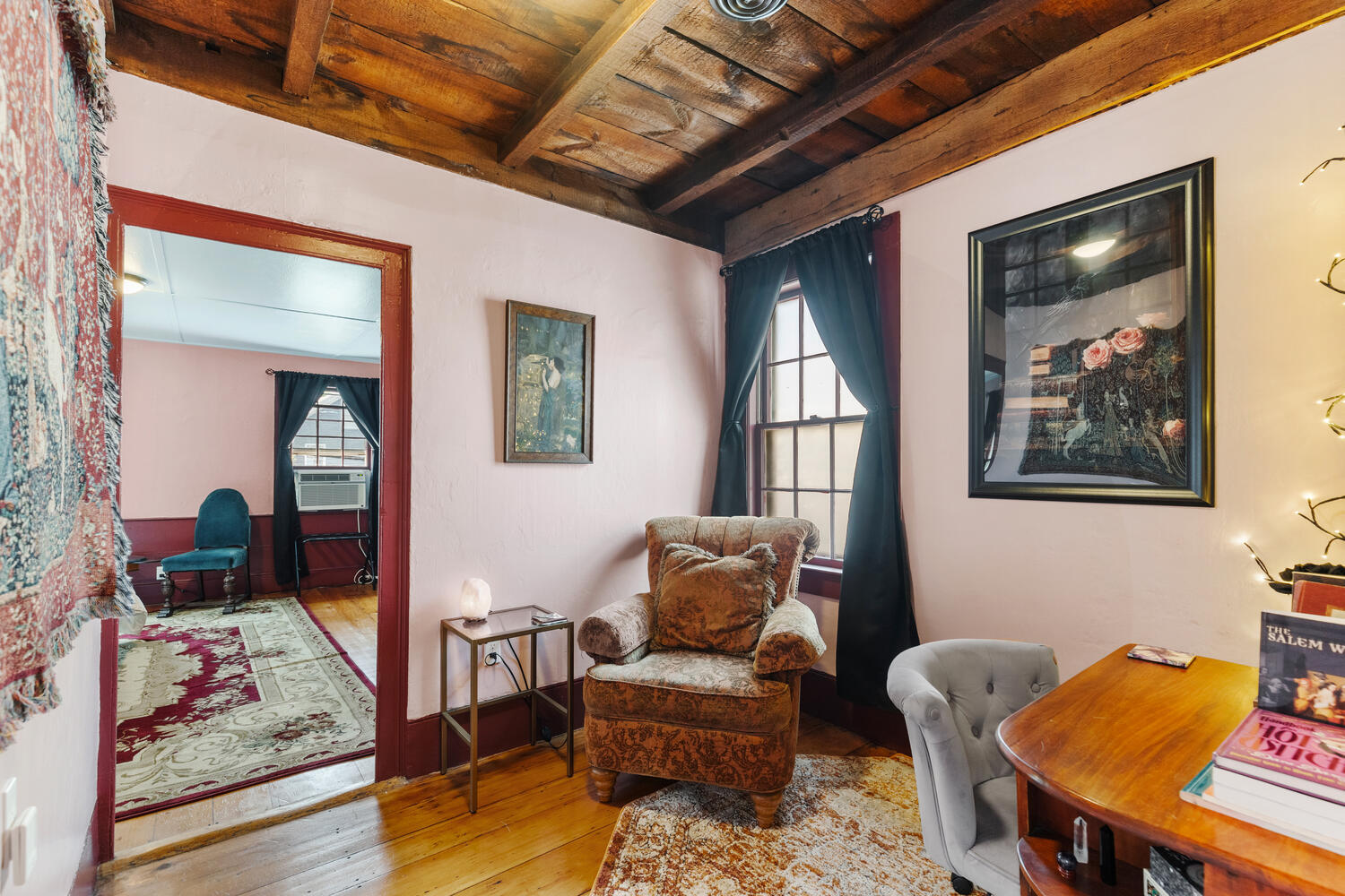 Building Photo - 25 Becket St