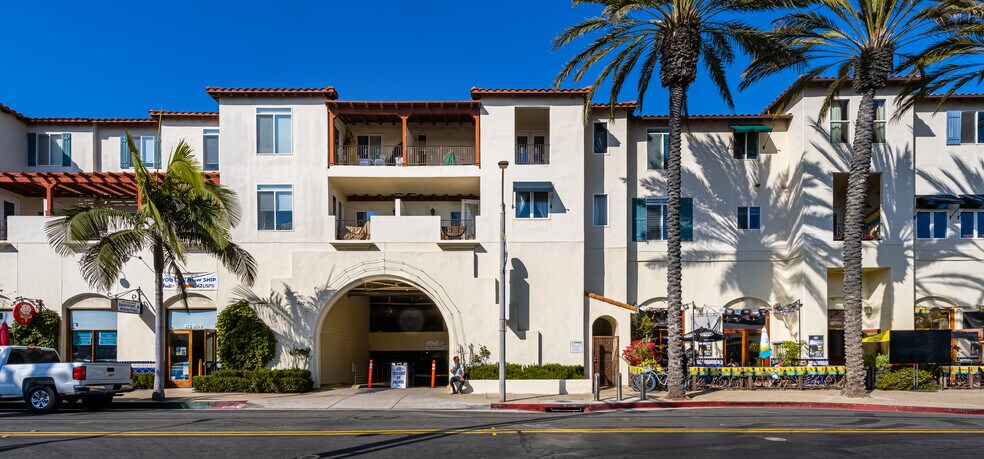 Building Photo - 340 5th St