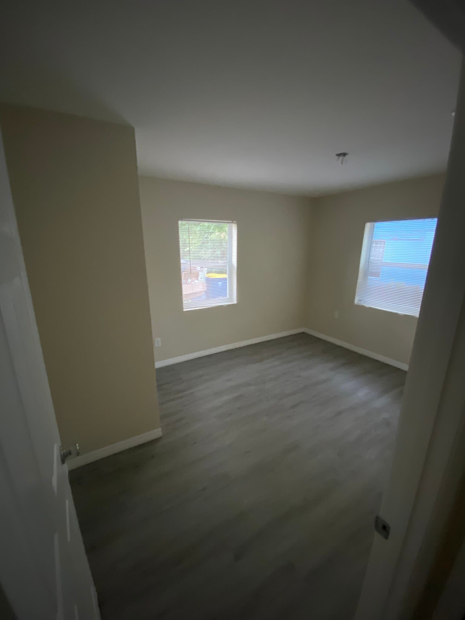 Building Photo - 7803 Lueders Ave