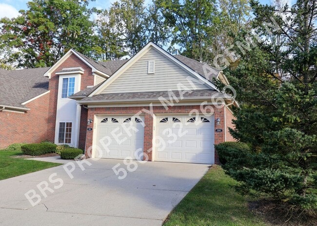 Building Photo - Shelby Twp 2 bedroom, 2 bath condo for lease.
