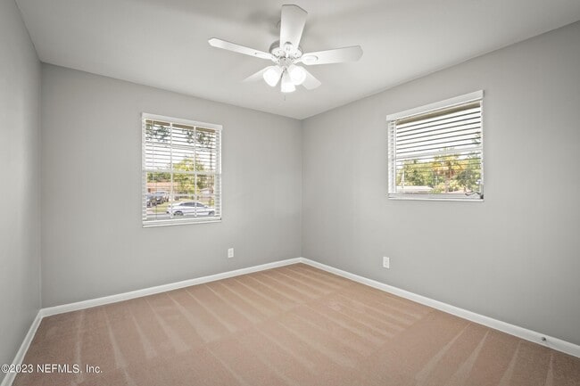 Building Photo - 736 Foxbriar Cove