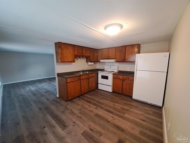 Building Photo - 2821 Hillcrest Ave