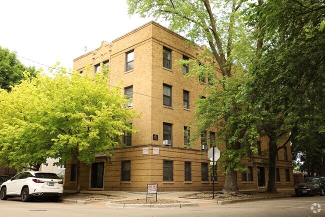 Building Photo - 2535 N Seminary Ave