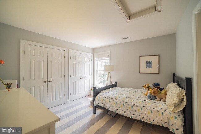 Building Photo - 3746 Spring Meadow Dr
