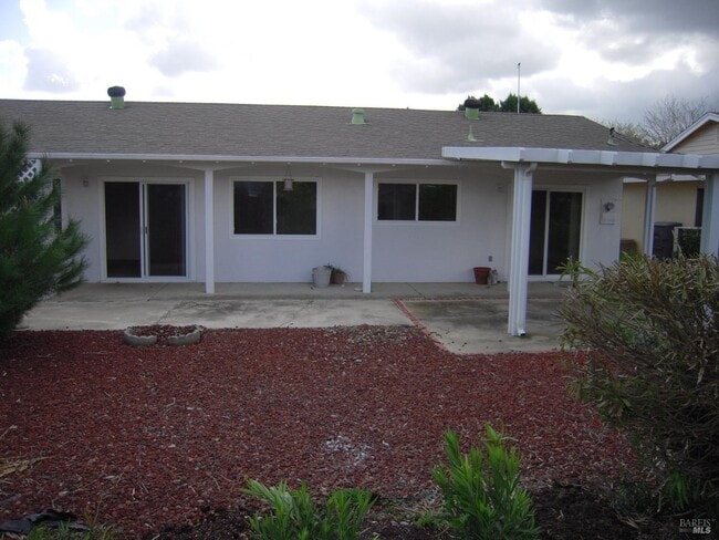 Building Photo - 109 McKinley Cir