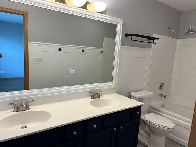 Building Photo - 773 Pheasant Trail