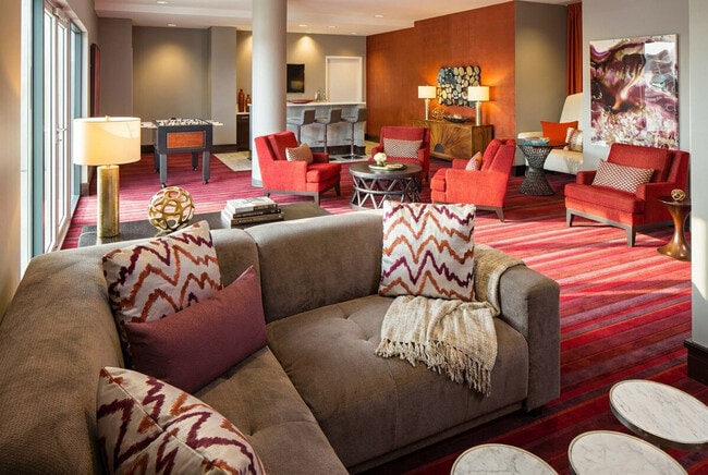 Building Photo - 1715 8th St NW