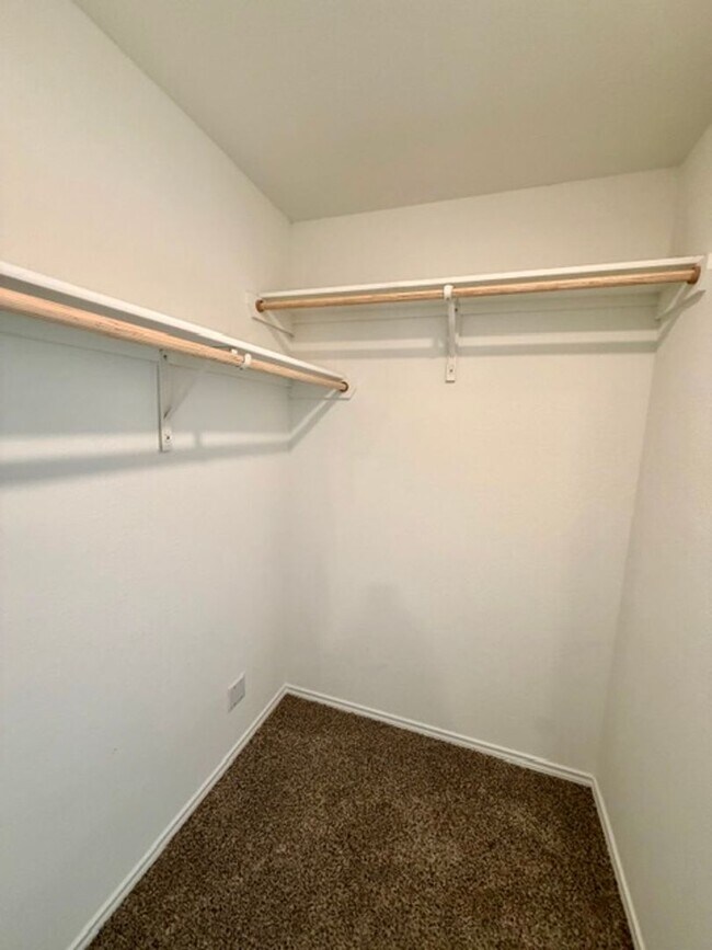 Building Photo - 12516 Tarres Ct.