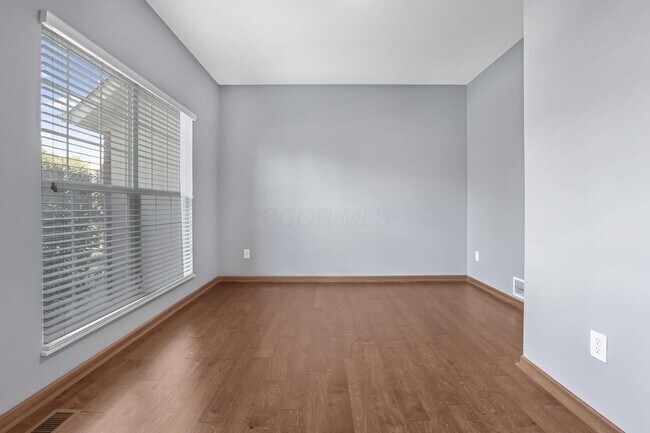 Building Photo - 3825 Delwood Dr