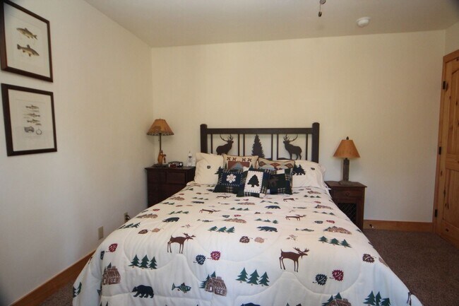 Building Photo - 1025 Tomahawk Trail