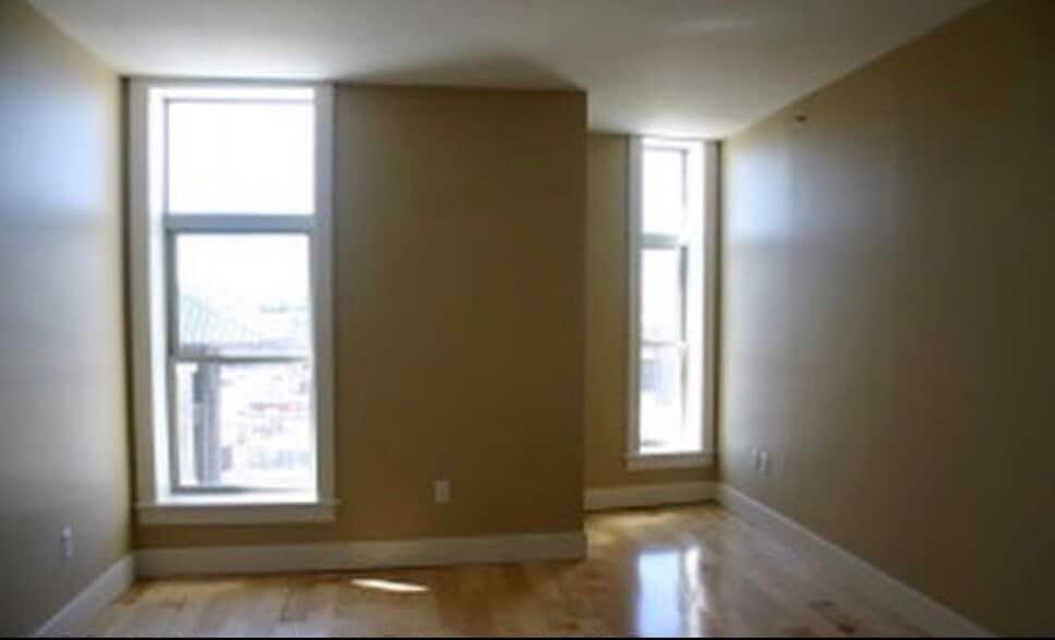 Building Photo - 529 Bogart Pl