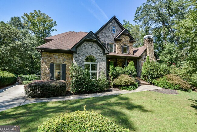 Building Photo - 2210 Spalding Dr