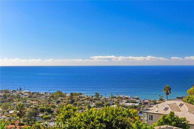 Building Photo - 1220 Anacapa Way