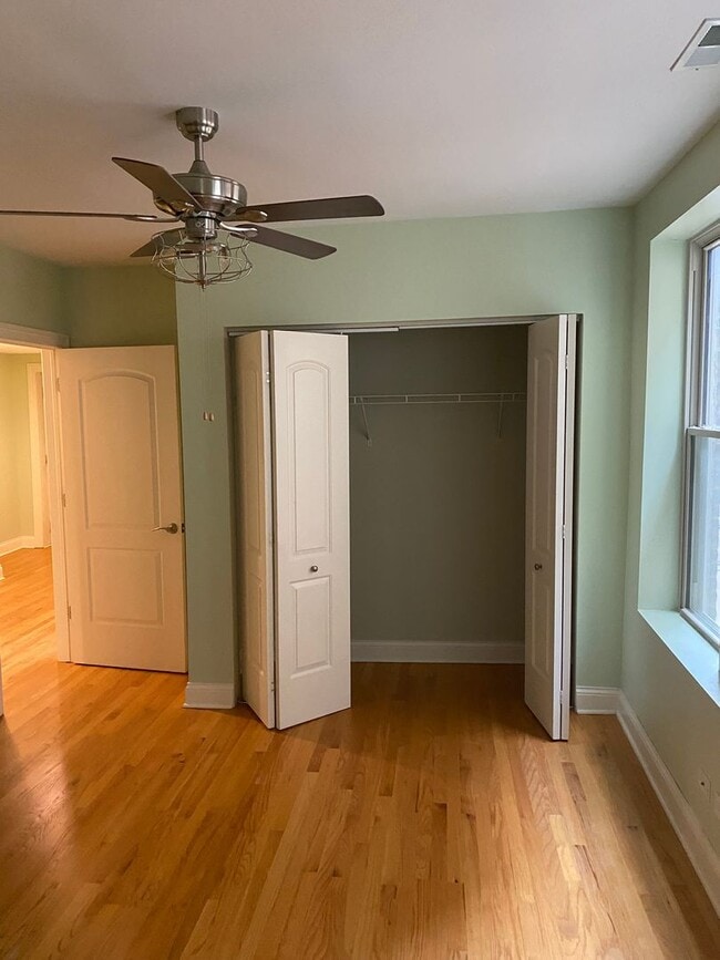 Building Photo - Amazing Renovated 2BED 2BATH
