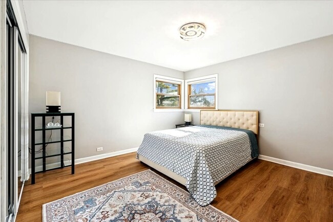 Building Photo - 507 S Waterman Ave