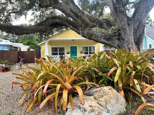 Building Photo - 1168 Bass Blvd