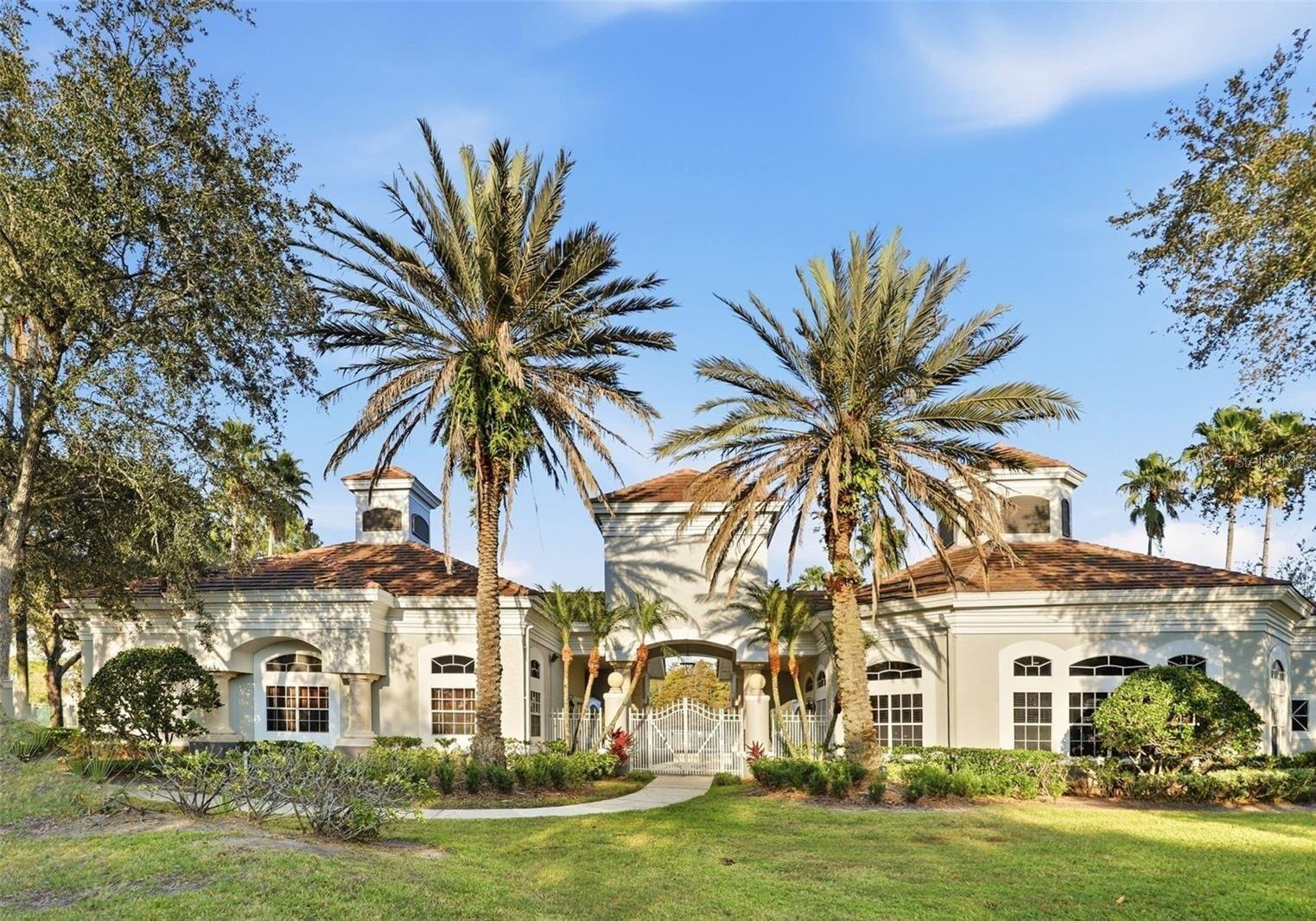 Building Photo - 13803 Fairway Island Dr