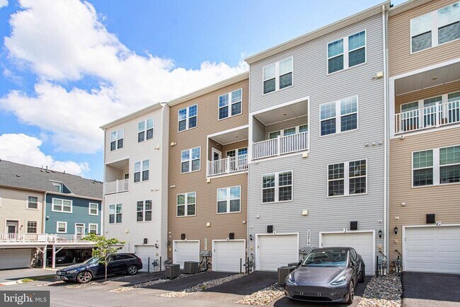 Building Photo - 23519 Public House Rd